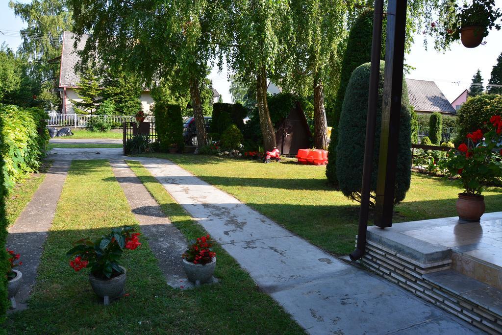 Rozsa Nyaralohaz Villa Balatonboglar Exterior photo